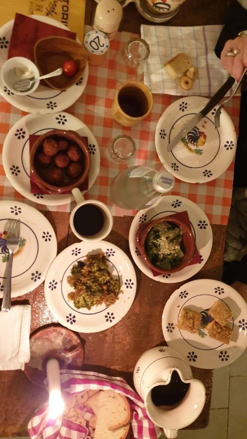 Trudy'S Home 奥斯图尼 外观 照片